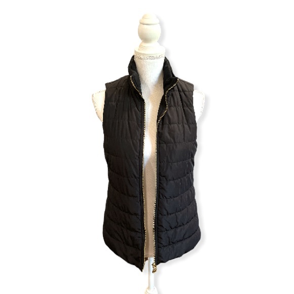 Michael Michael Kors black puffer vest size extra small - Picture 2 of 10